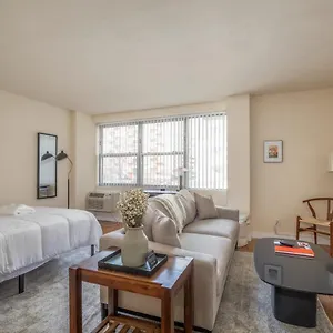 Classic Dt 1br With View By Zencity , Saint Louis United States